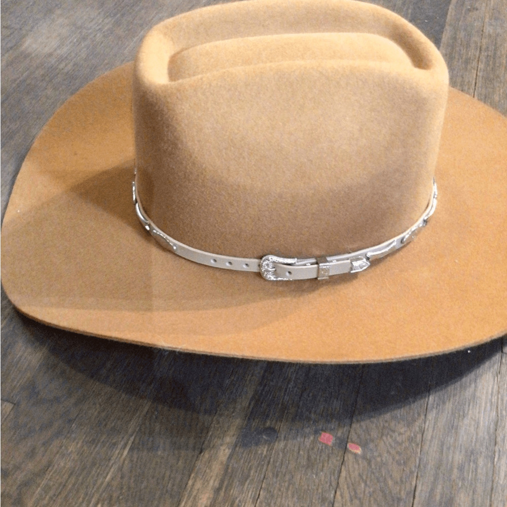 NEW! Rare Wyeth Camel Cowboy hat Buckle